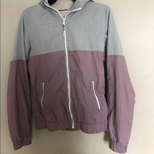 Garage windbreaker